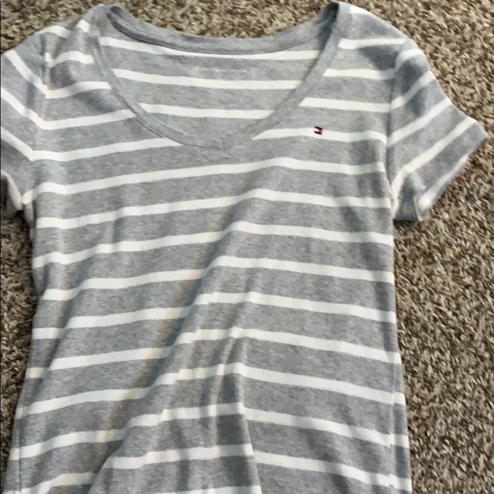 Tommy Hilfiger women’s v neck